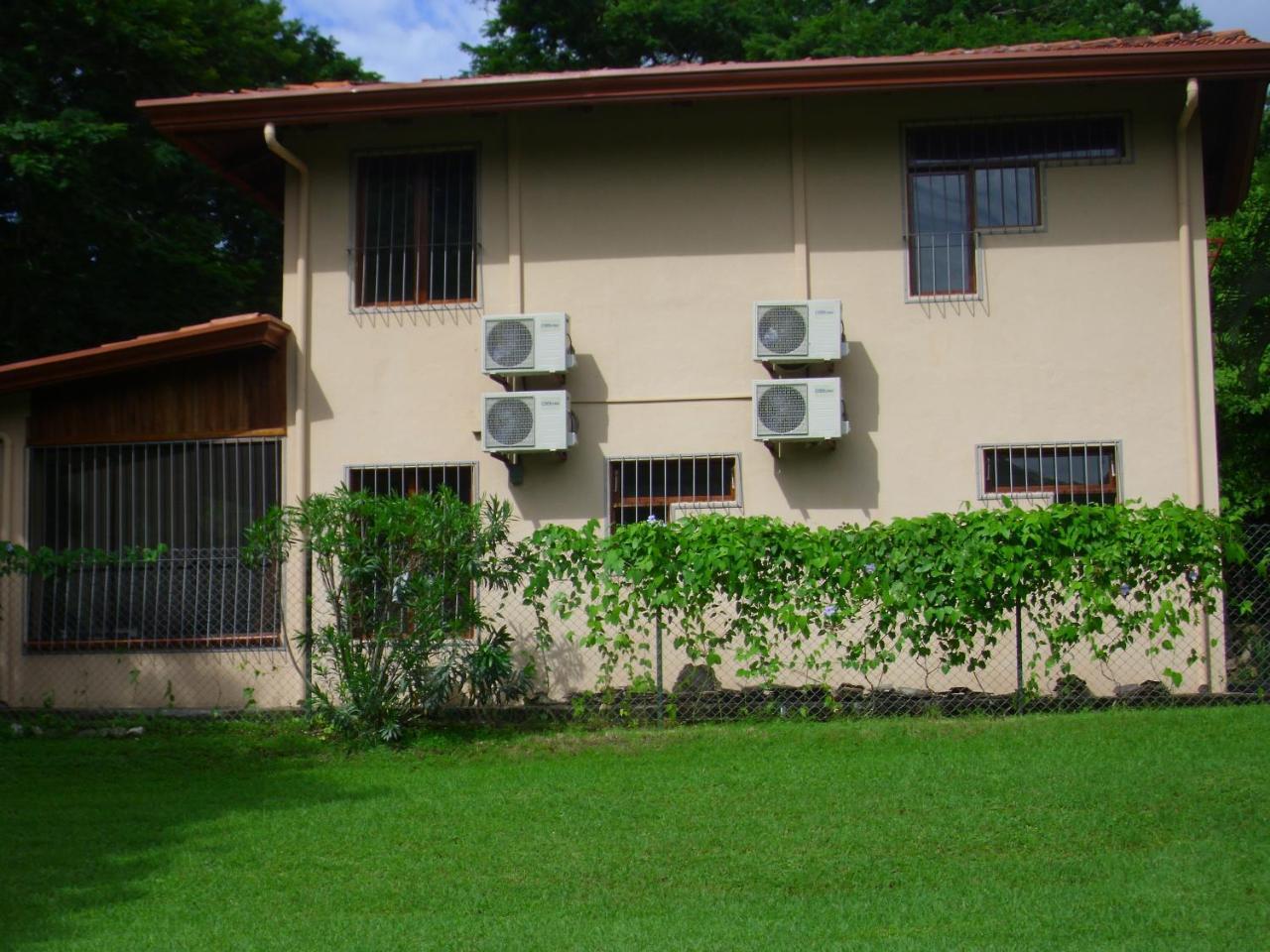 Condominio Villa Hermosa Playa Hermosa  Exterior photo